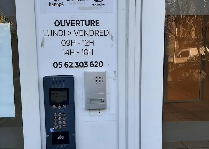 Pti\' Bonheur